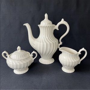 Vintage 3pc Myott Staffordshire Olde Chelsea White Coffee, Sugar and Creamer
